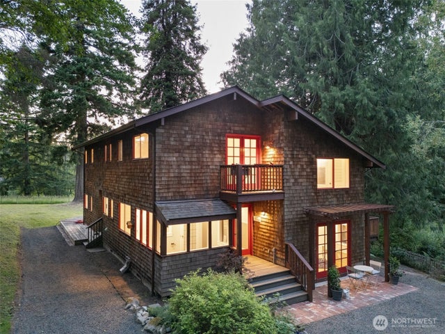 14855 Phelps Road Ne, Bainbridge Island