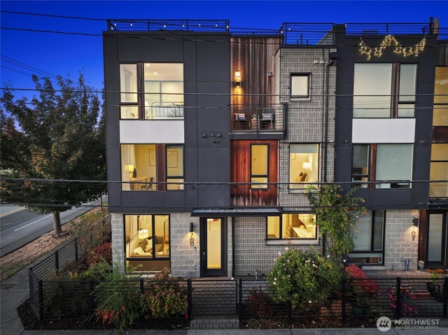 700 S Willow St, Seattle