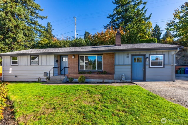 4602 Sw Cloverdale Street, Seattle