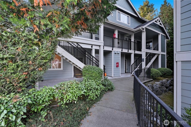 19010 68th Avenue Ne A201, Kenmore