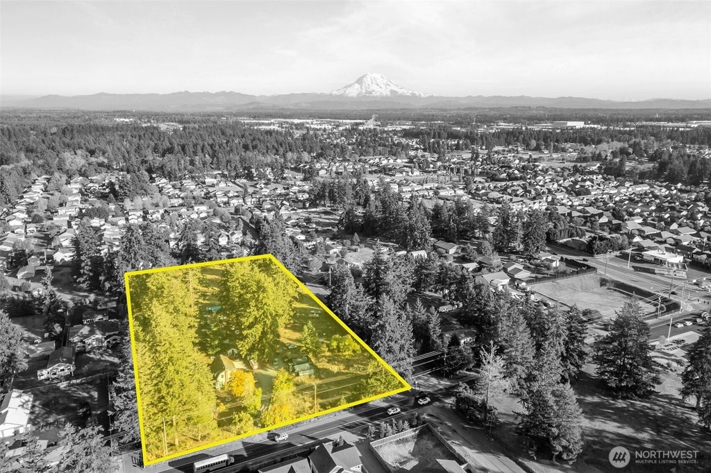 17313 22nd Avenue E, Tacoma