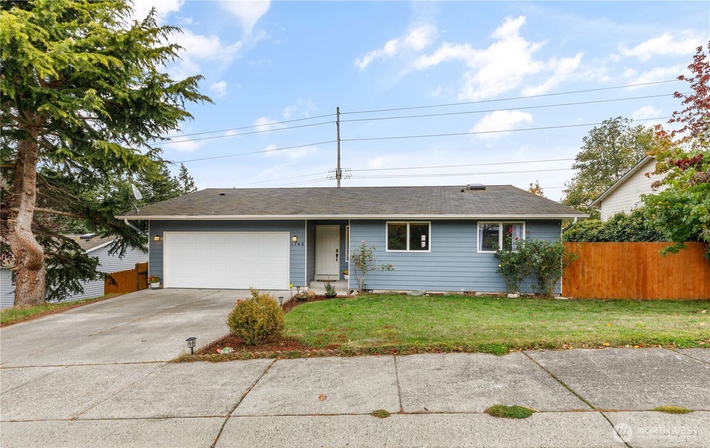 1740 Sw Nienhuis Street, Oak Harbor