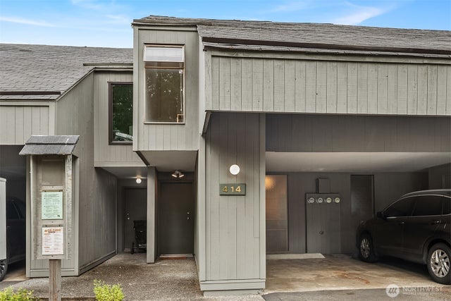 6582 137th Avenue Ne 414, Redmond