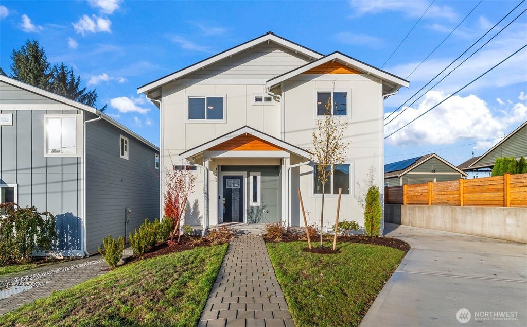 3102 44th Avenue Ne, Tacoma