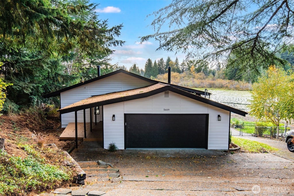 5609 Henslin Drive Se, Olympia