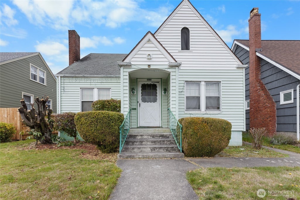 4830 S C Street, Tacoma