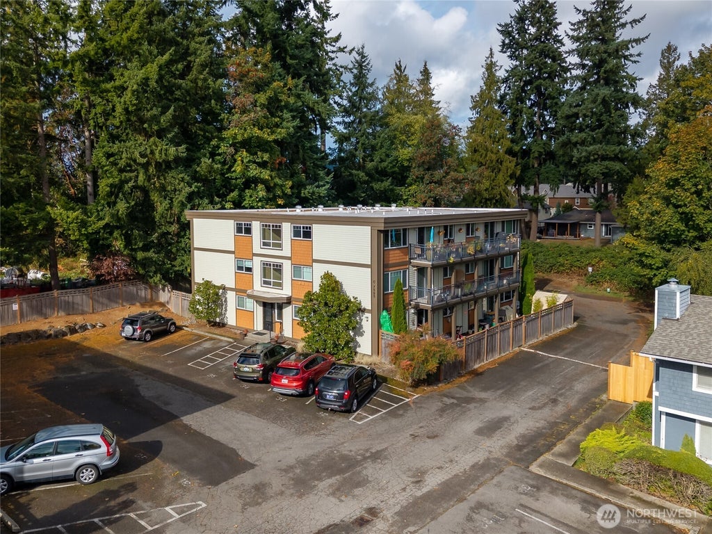 7505 212th Street Sw C301, Edmonds
