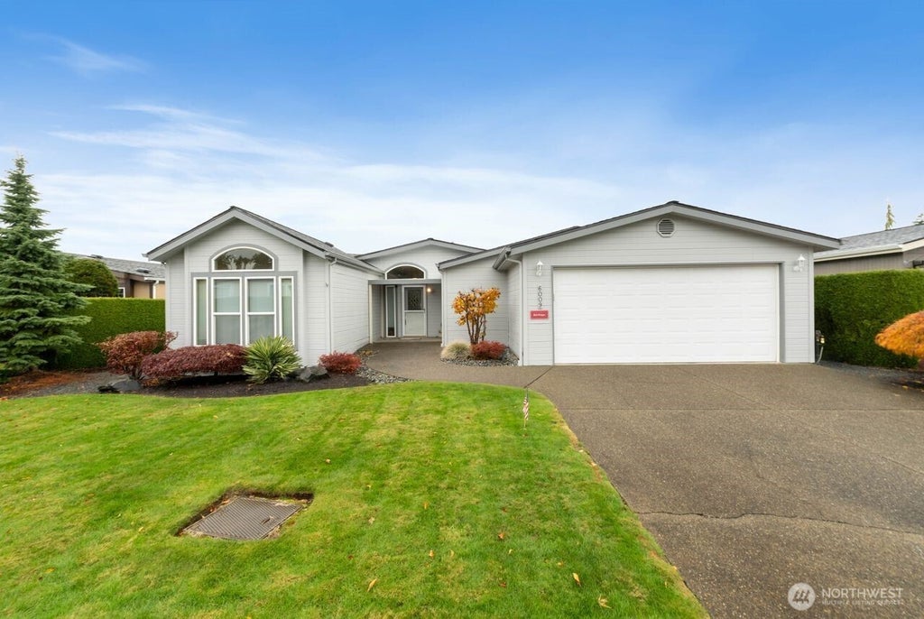 6009 90th Street Ct E 107, Puyallup