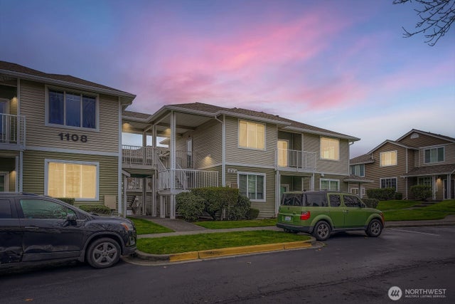 1108 59th Street Se C, Auburn