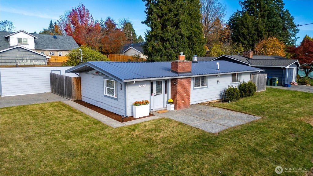5824 Birch Drive, Ferndale