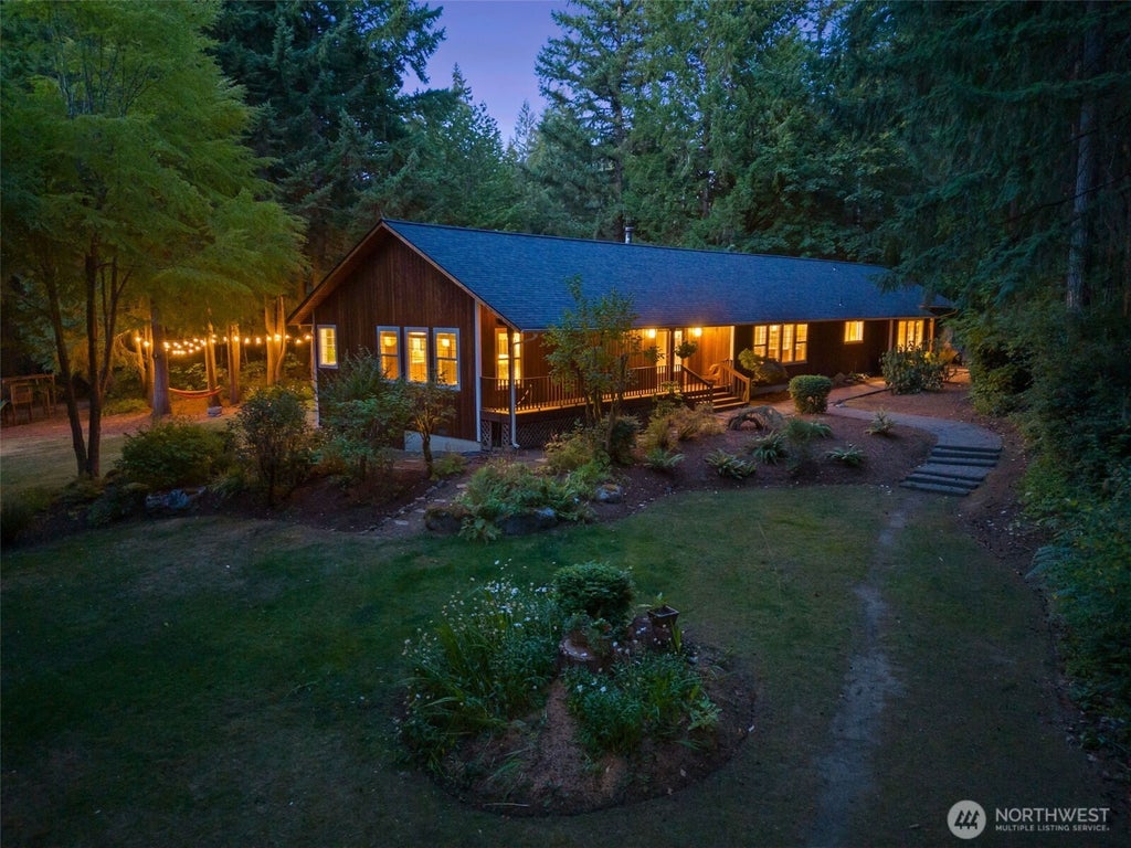 5030 Grand Fir Lane Nw, Olympia