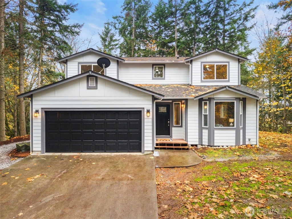 7506 353rd Street S, Roy