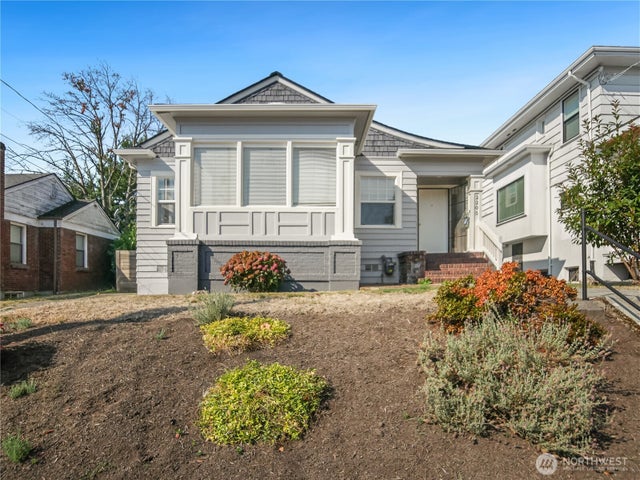 2205 31st Avenue S, Seattle