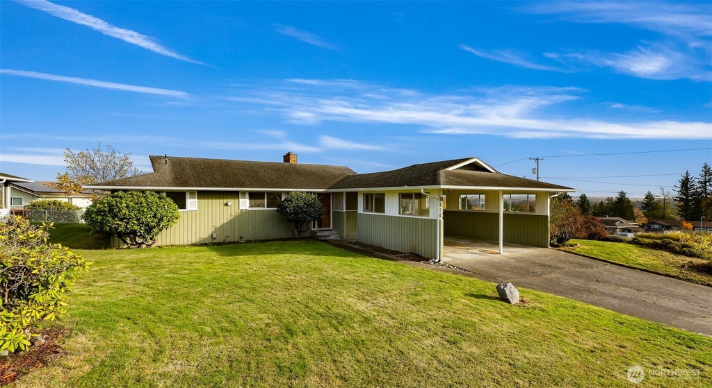 6026 Hillcrest Place, Ferndale