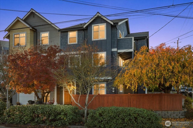 8383 31st Avenue Nw, Seattle