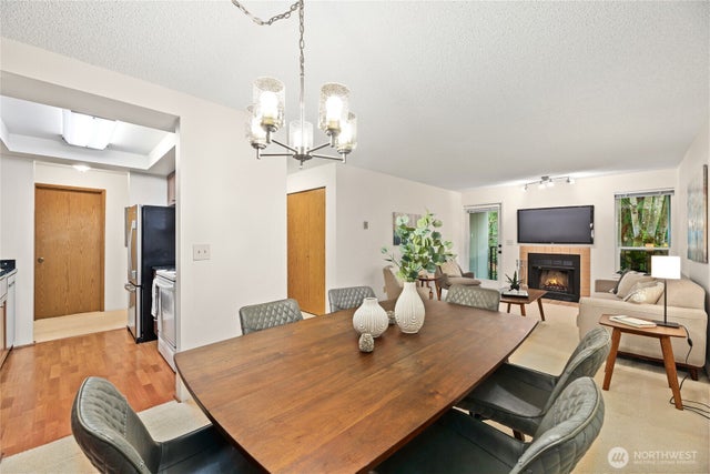 13717 Linden Avenue N 213, Seattle