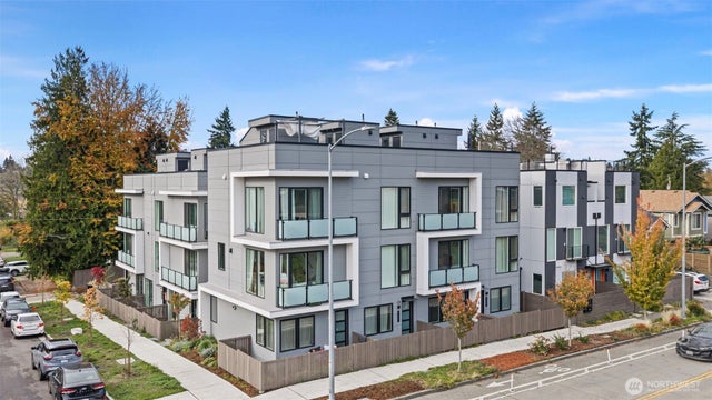 8455 Delridge Way Sw, Seattle