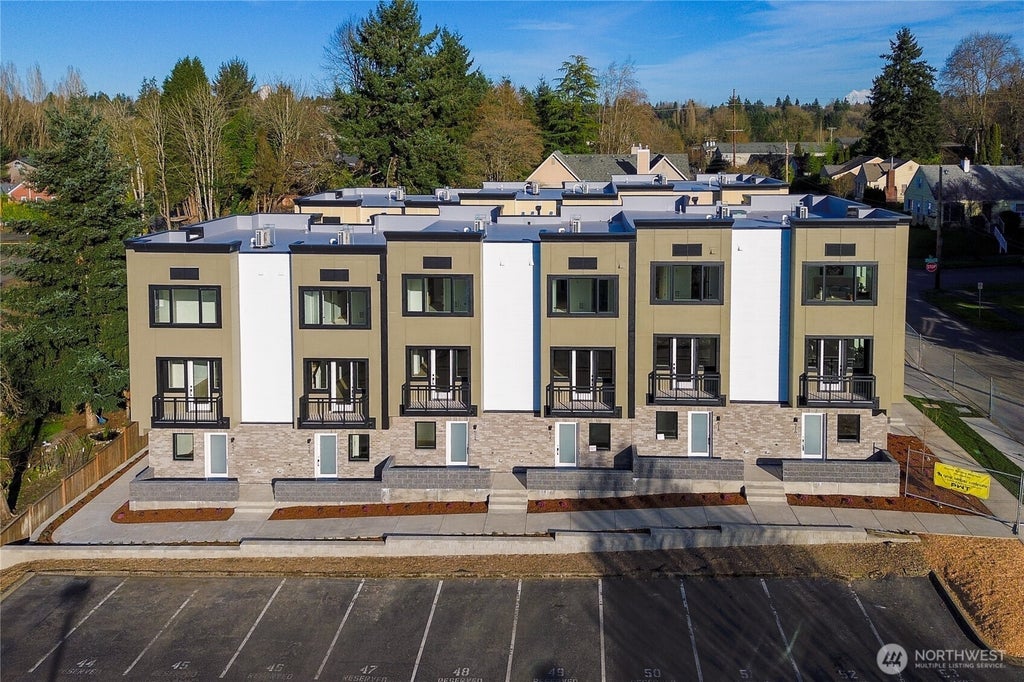 516 13th Avenue Se, Olympia