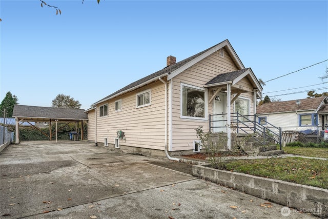 8435 46th Ave S, Seattle