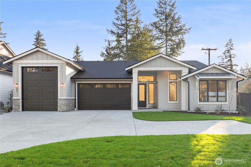 11409 Interlaaken Drive Sw, Lakewood