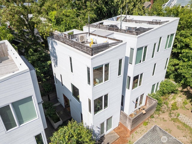 3642 A Interlake Avenue N, Seattle