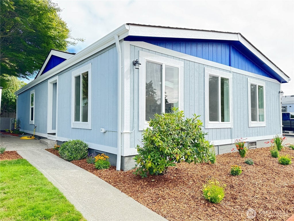 1821 75th Street E 5, Tacoma