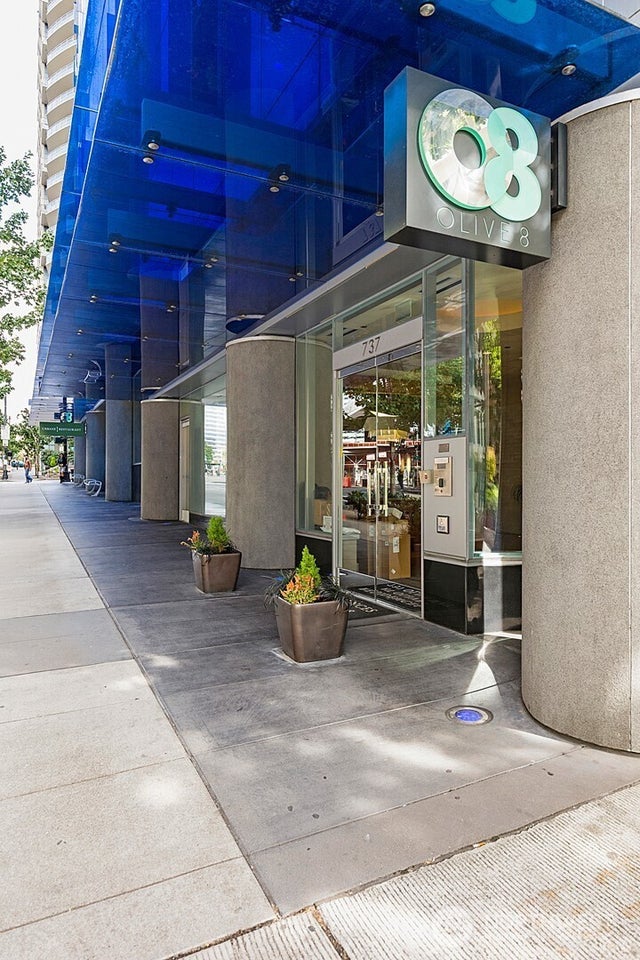 737 Olive Way 2706, Seattle