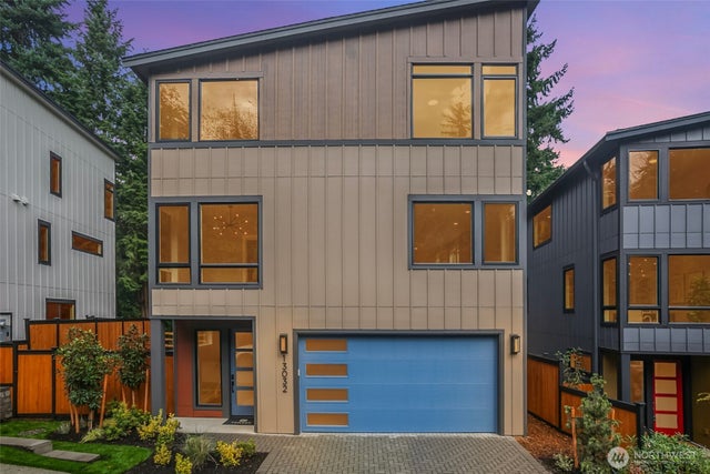 13032 Se 19th Court, Bellevue