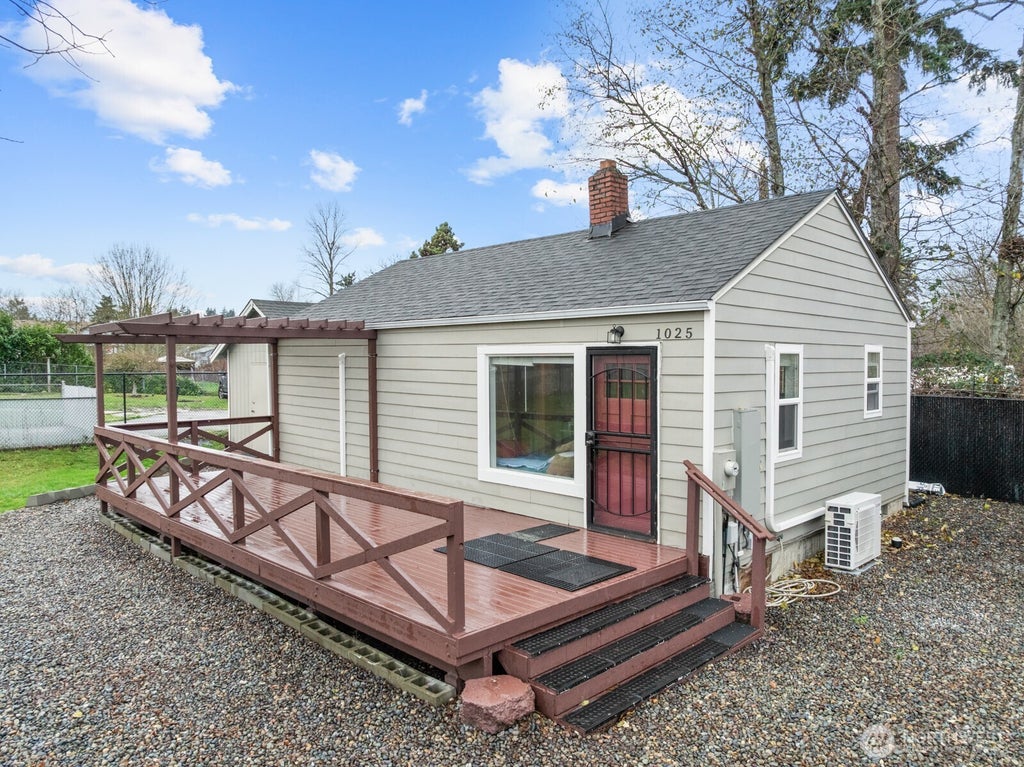 1025 S 84th Street, Tacoma