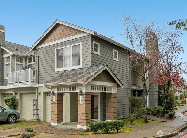 4322 Ne 5th Court 105, Renton