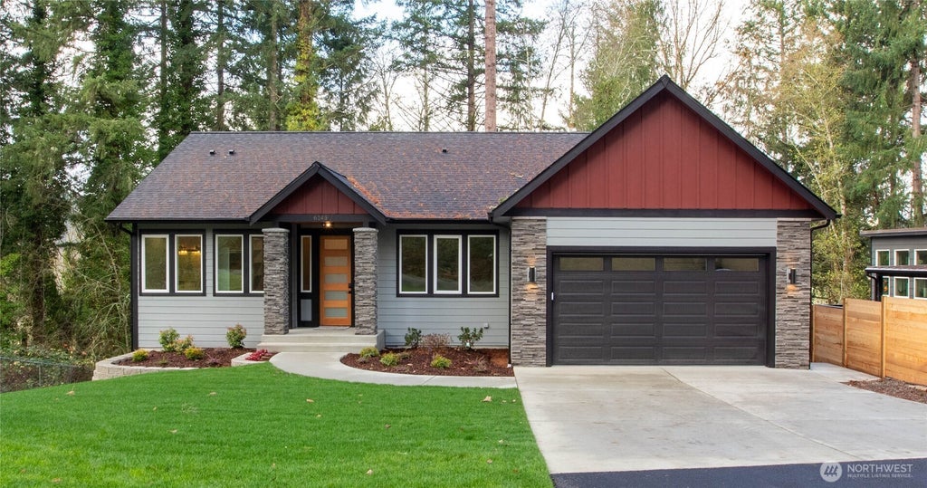 6145 Lake Saint Claire Drive Se, Olympia