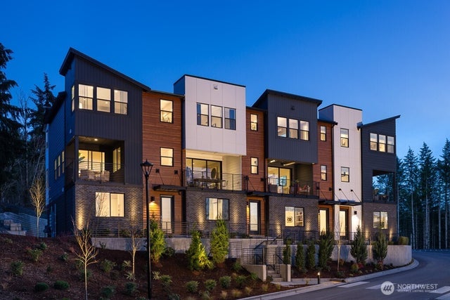 10811 (hs 111) 120th Lane Ne C, Kirkland