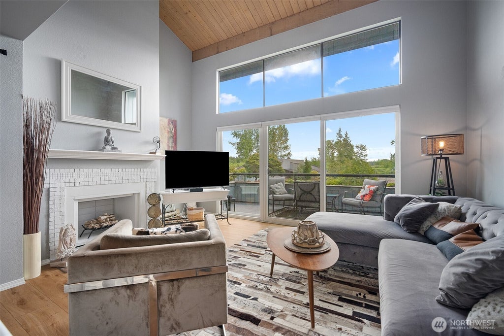 7806 Birch Bay Drive 808, Blaine