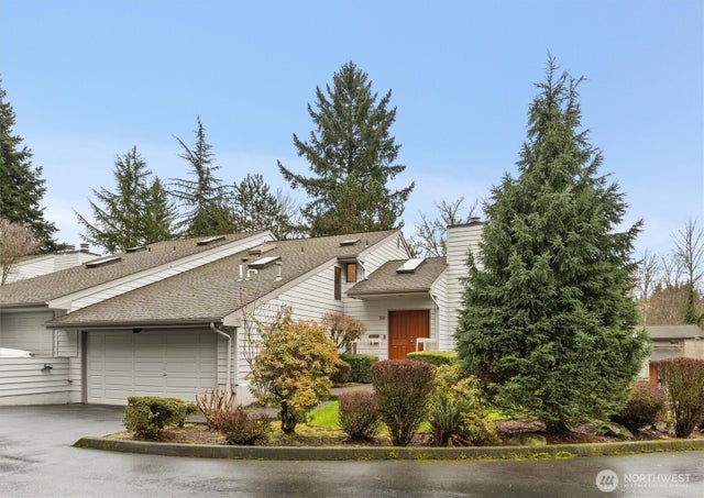 10 143rd Avenue Se 4, Bellevue