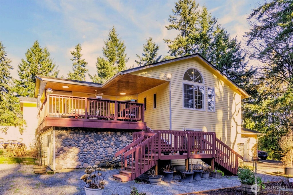 24610 110th Avenue E, Graham