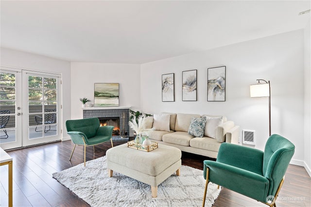 10418 Ne 32nd Place C105, Bellevue