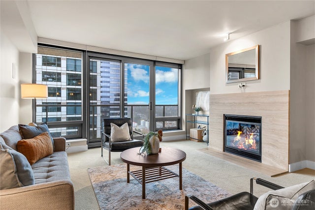 650 Bellevue Way Ne 2103, Bellevue