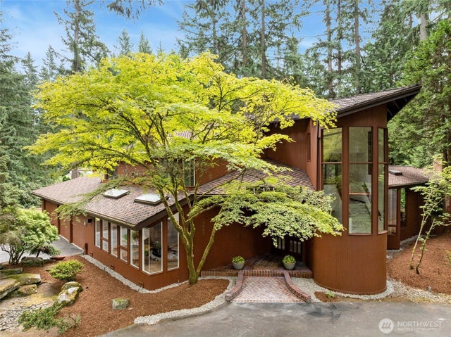 5004 134th Place Ne, Bellevue