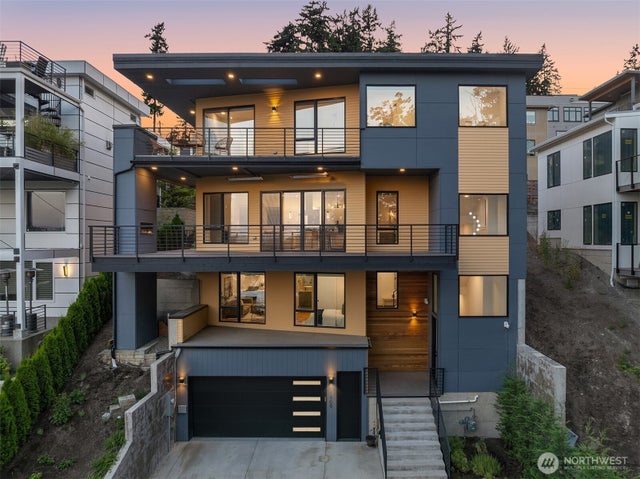 11909 90th Avenue Ne, Kirkland