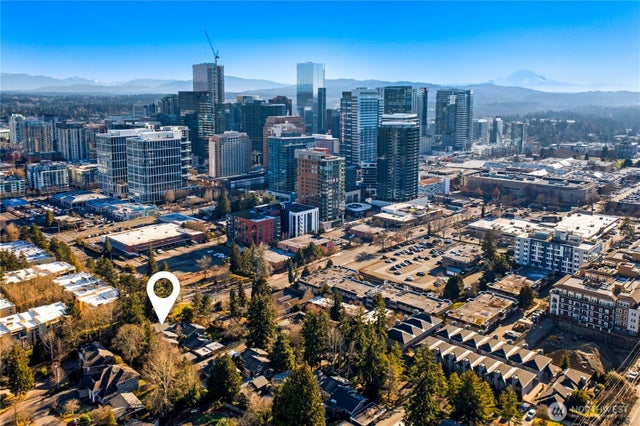 1218 101st Place Ne, Bellevue