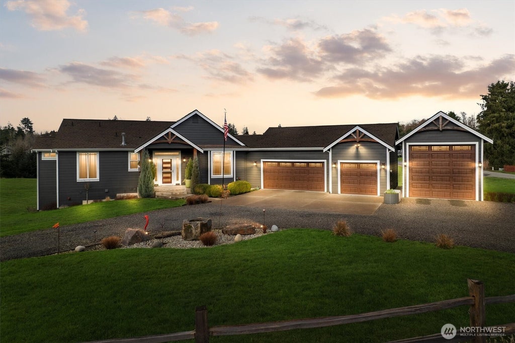 4946 Pleasant Glade Road Ne, Olympia