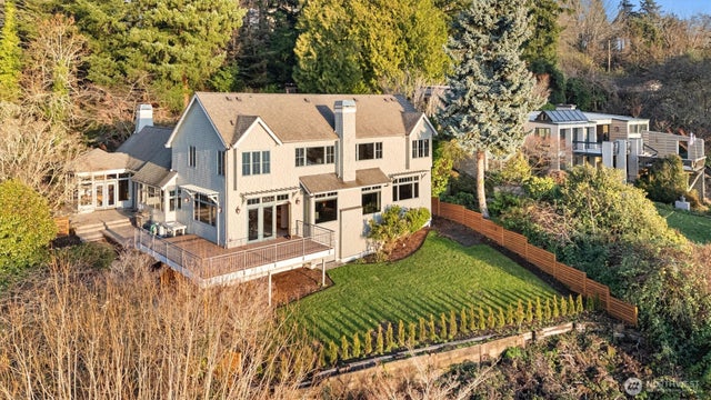 8281 W Mercer Way, Mercer Island