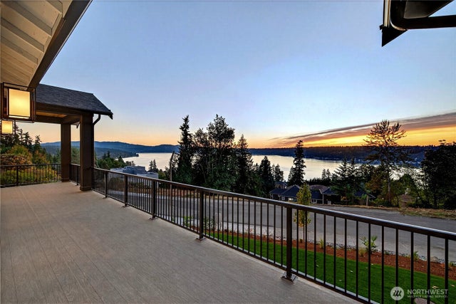 1642 205th Place Ne, Sammamish