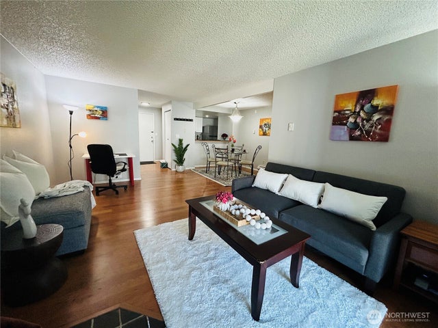 14779 Ne 32nd Street A-304, Bellevue