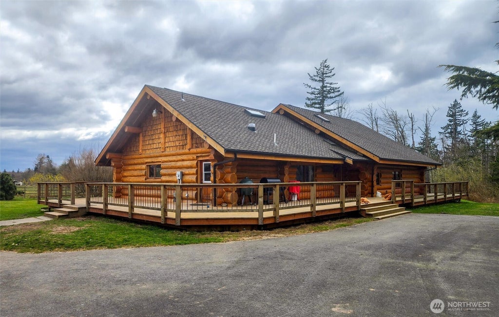 3883 Everett Lane, Ferndale