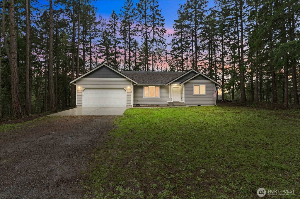 22127 N Clear Lake Boulevard Se, Yelm