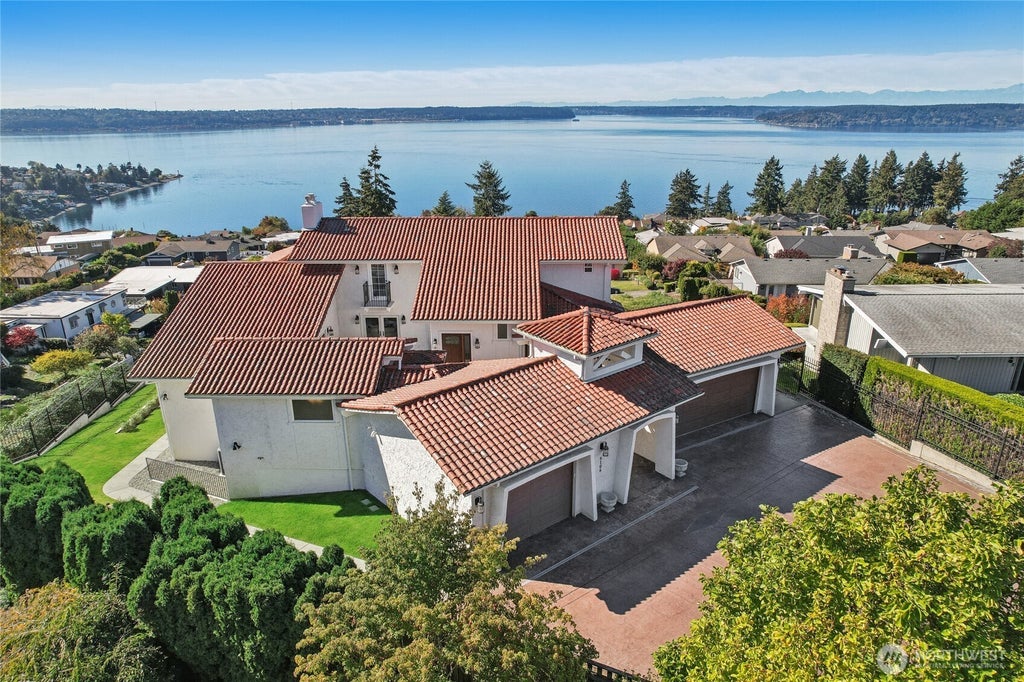 6106 Panorama Drive Ne, Tacoma