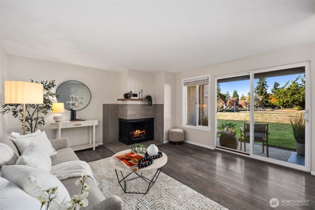 11104 Ne 68th Street A103, Kirkland