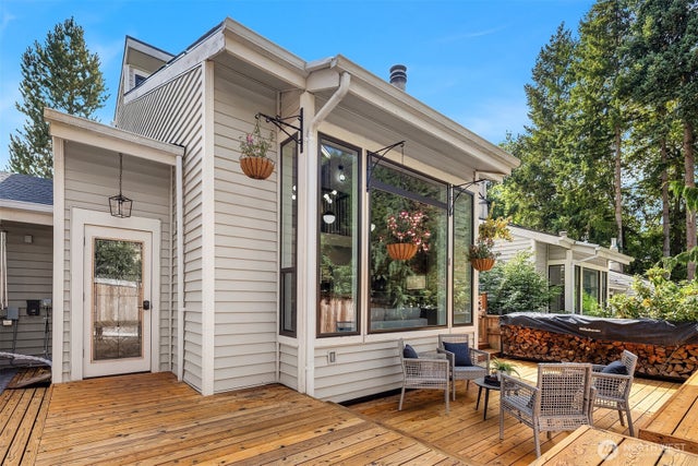 1400 Bellevue Way Se 4, Bellevue