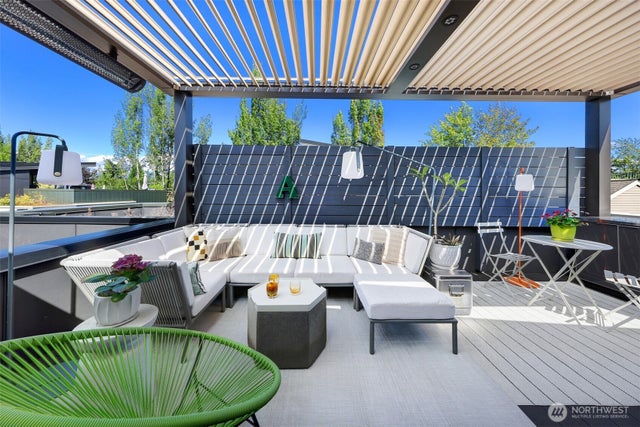 1117 34th Avenue B, Seattle